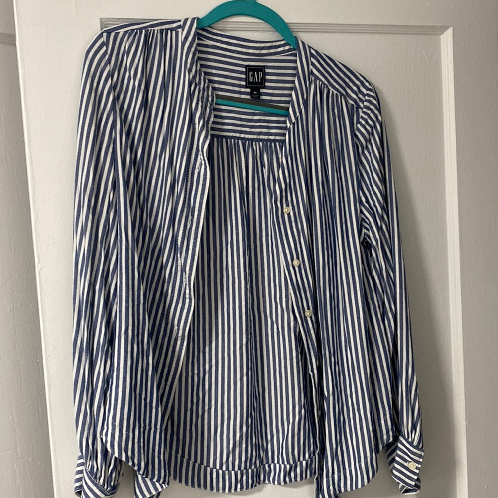 Tunic button down